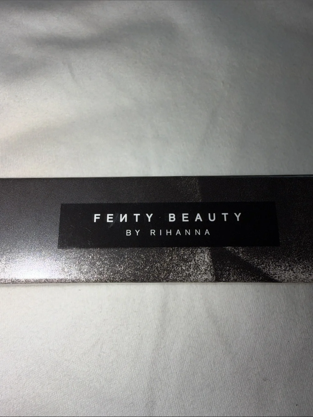 Fenty Beauty Pro Filt'r Foundation — 425 12ML